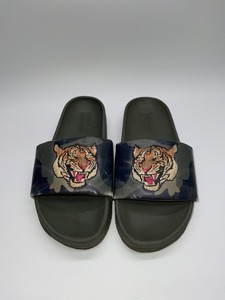 polo slides tiger