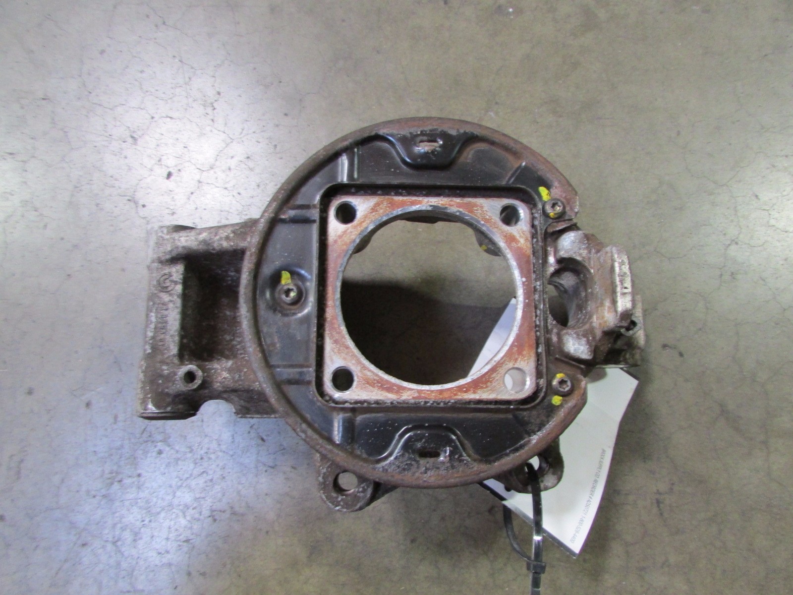 Maserati Coupe, Spyder, LH, Left Rear Knuckle/Stub, w/out Hub, Used, P/N 183590