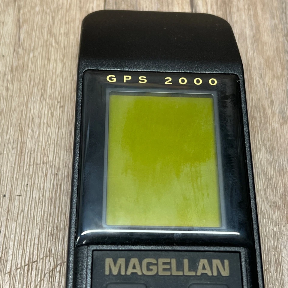 Magellan GPS 2000 Satellite Navigator - Image 3 of 4