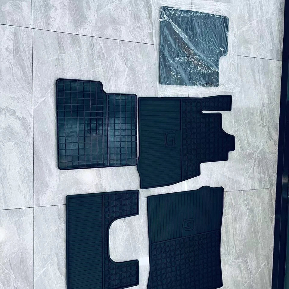 Car Floor Mats Set 5PCS Fits For Mercedes Benz G class W463 G500 G63 G550 - Image 3 of 4