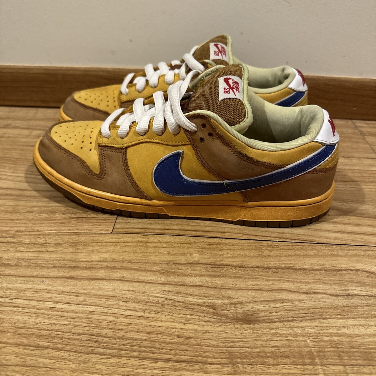 Nike Dunk Low Premium Sb New Castle Sneakers Men 313170-741 US 10