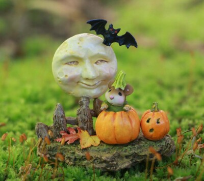Wee Forest Folk MOON FRIGHT, M-473d, Halloween Pumpkin Mouse, LTD 2024
