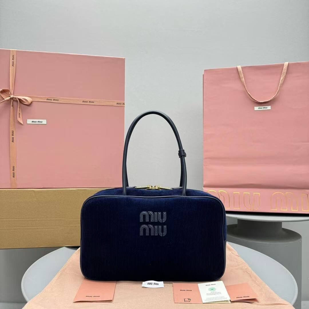 MIU MIU AVENTURE NAPPA LEATHER BAG