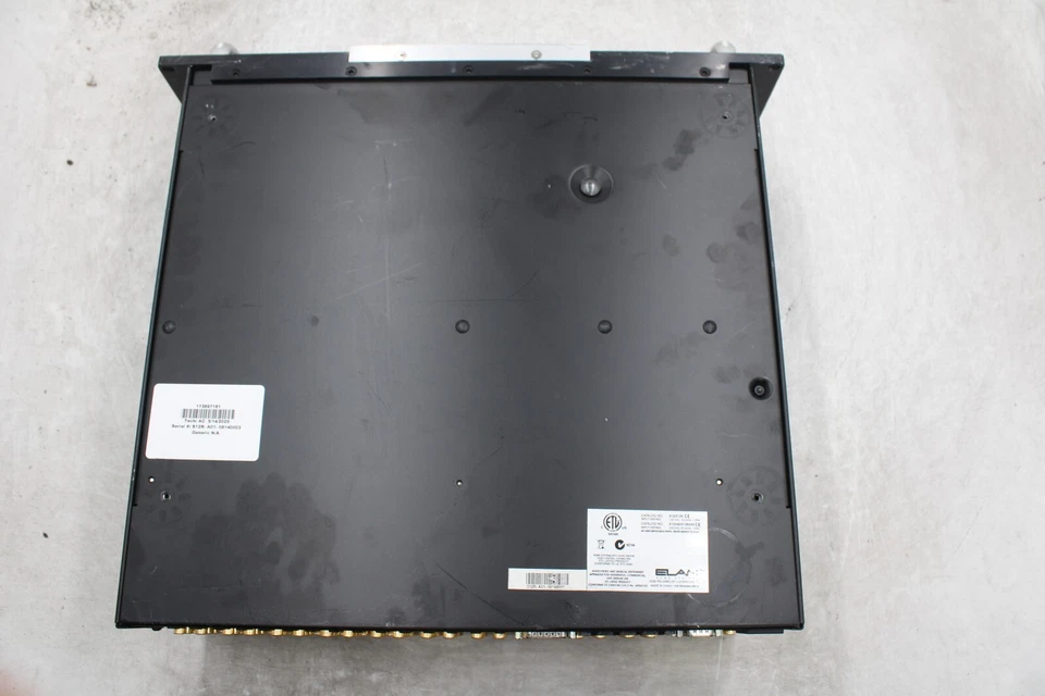 Controlador de audio/vídeo Elan Home Systems S12 A832 montaje en rack probado en alimentación Foto 4 de 4