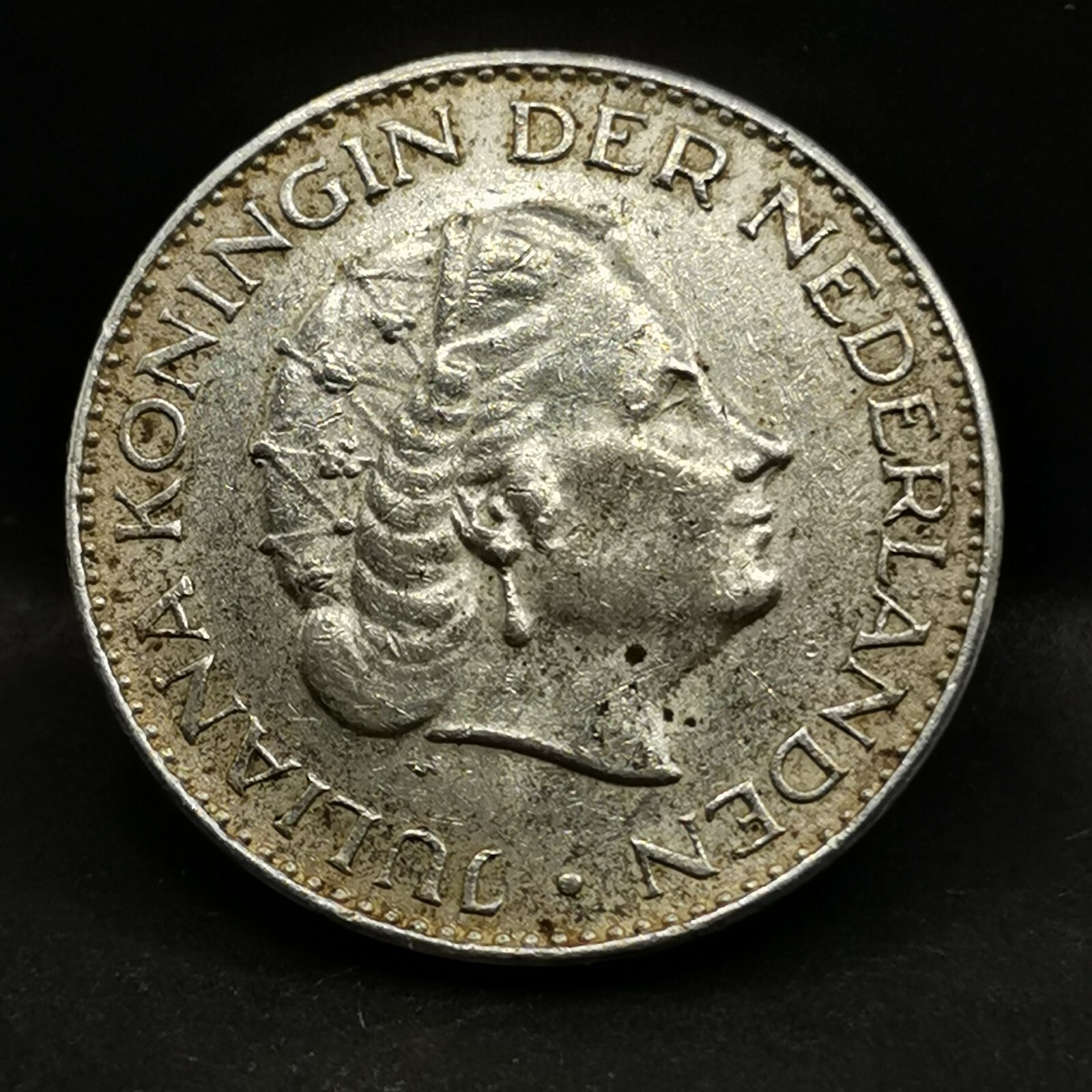 Picture 1 of 3