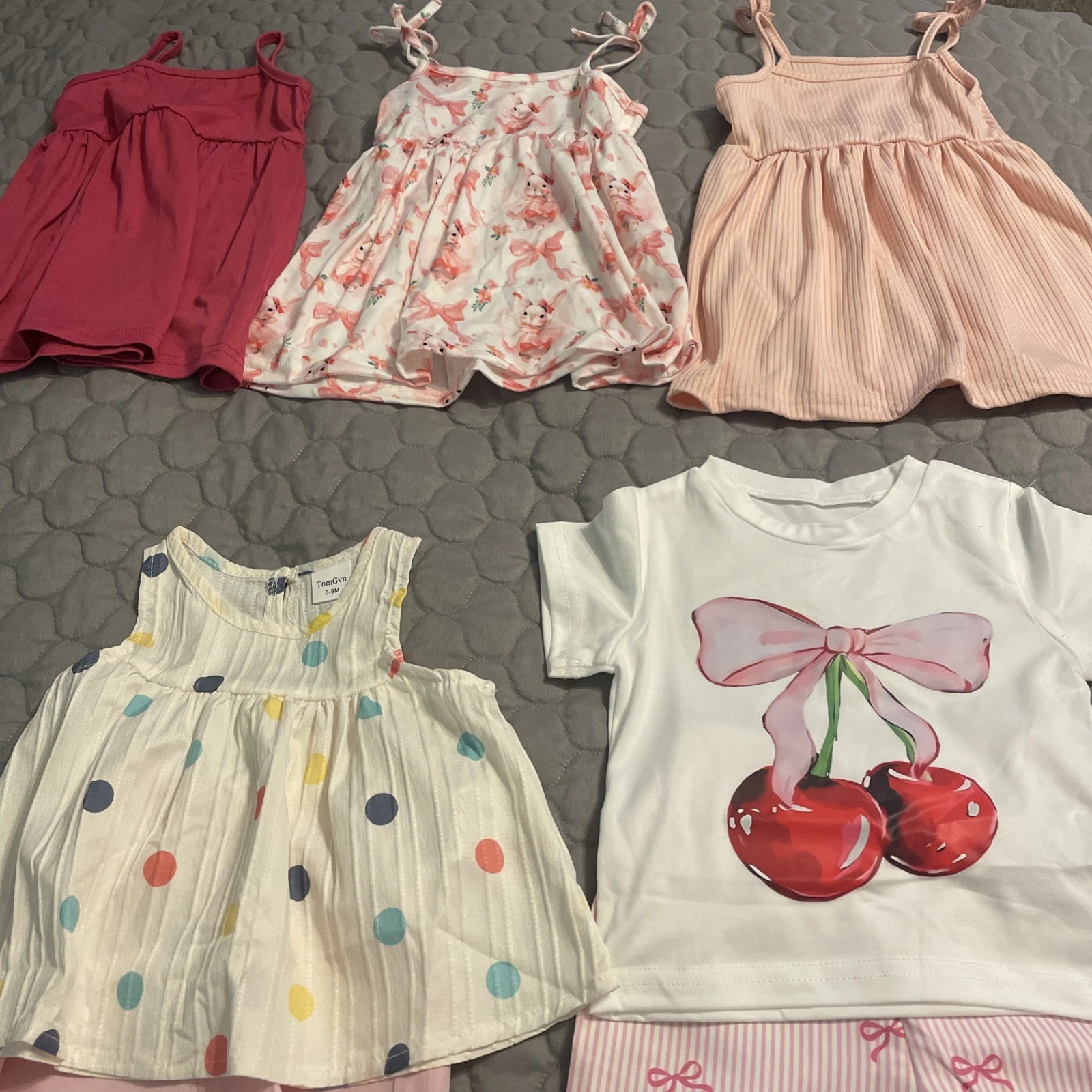 Baby girls clothes lot size 6-9 months