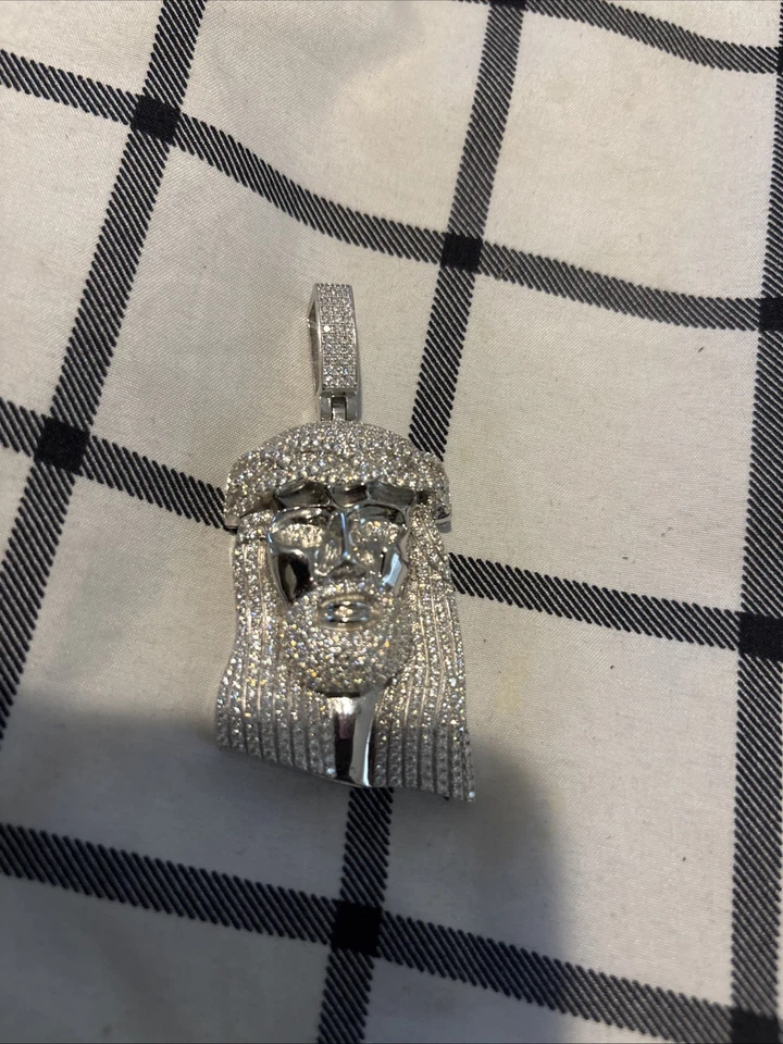 Colgante Guy Jesus Charm  Foto 2 de 4