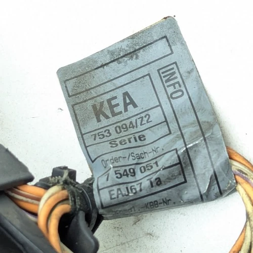 02-05 BMW E65 E66 745I 745LI RIEL DE COMBUSTIBLE CON INYECTORES OEM Foto 2 de 4