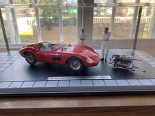 RARE |CMC M-172 Maserati 300S |Dirty Hero Diorama 1:18 LTD 770 w |Case & Engine