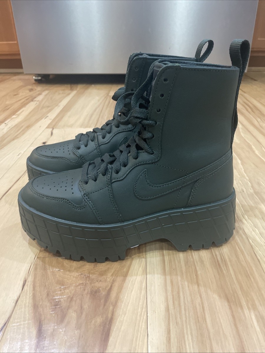 靴 JORDAN BRAND WMNS AIR JORDAN 1 BROOKLYN Air Jordan 1 Brooklyn Low Women's Shoes. Nike.com