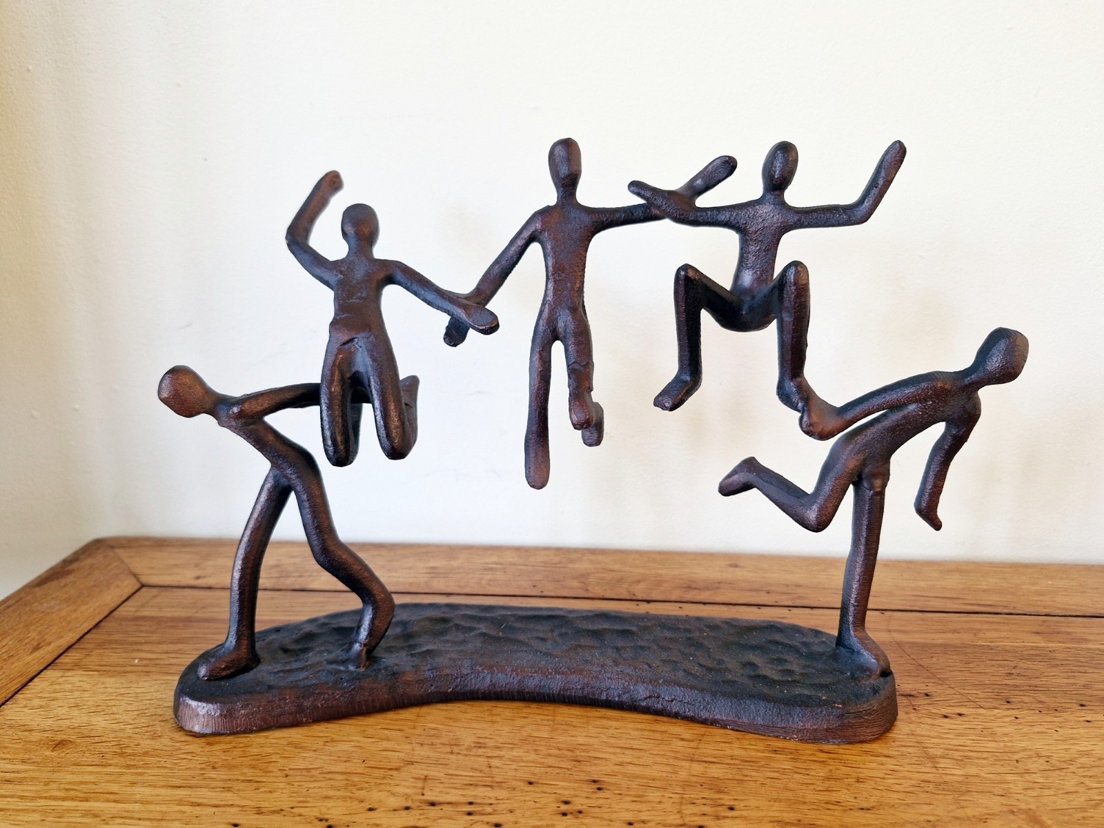 Inspirational Gifting - Cast Aluminium Ornament - Bronze - Abstract Sculpture - Image 2