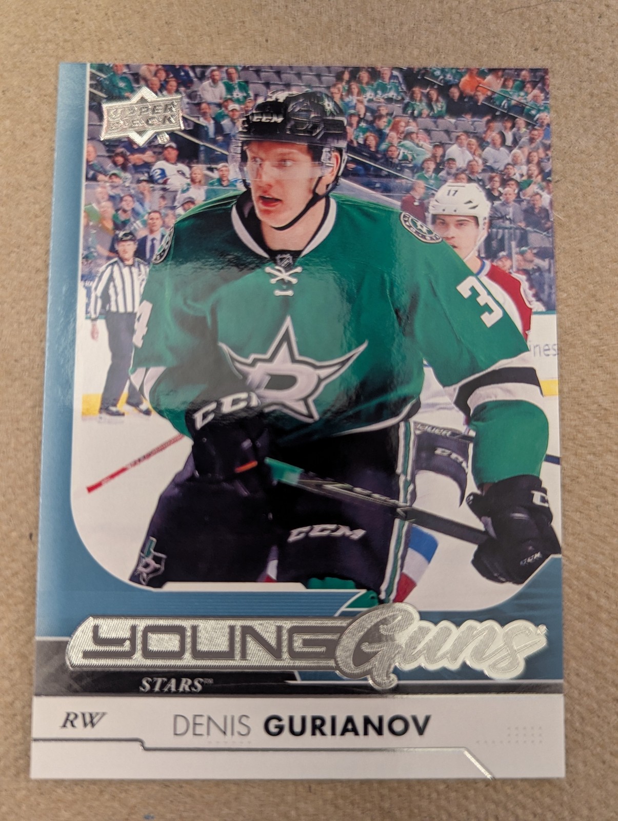 2017-18 Upper Deck - Young Guns Denis Gurianov #208 (RC)