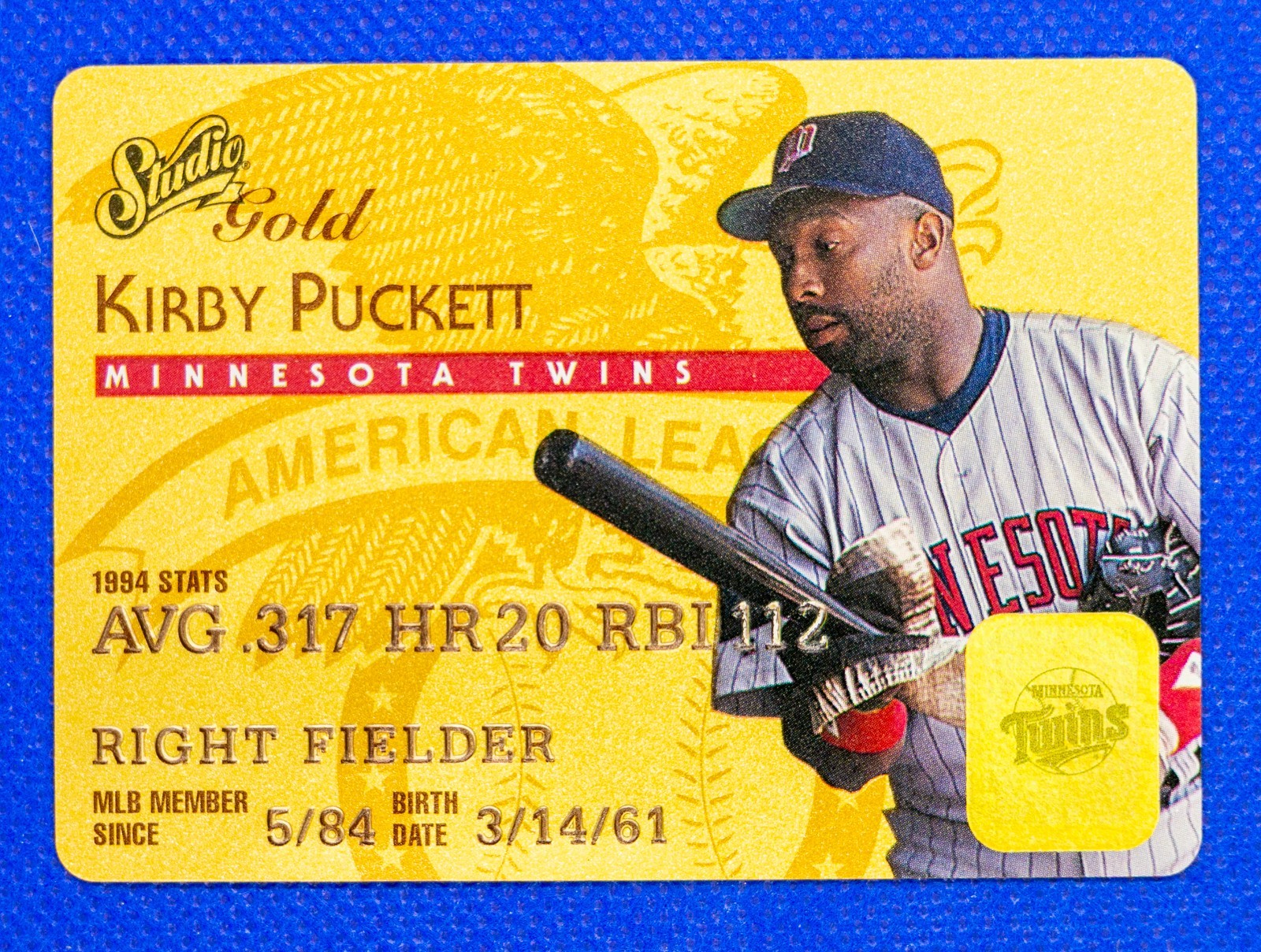 Kirby Puckett #22 (1995 Studio) Gold Credit Card, Minnesota Twins, HOF