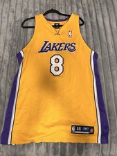Ultimate Los Angeles Lakers Collector and Super Fan Gift Guide 41
