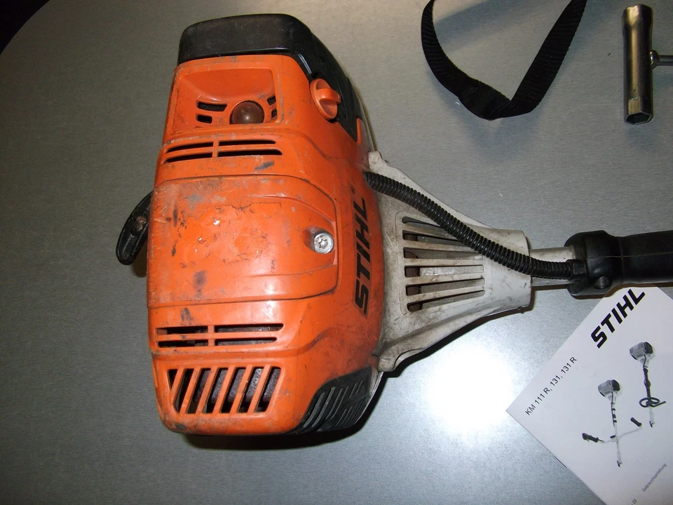 Stihl KM 131 R Kombimotor Kombigerät Gebraucht Bj. 12/2021 - Bild 2 von 4