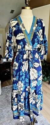 Sofia by Sofia Vergara Women's Tie Back Dress, Wide Sleeves, Mid Calf Length 4/6