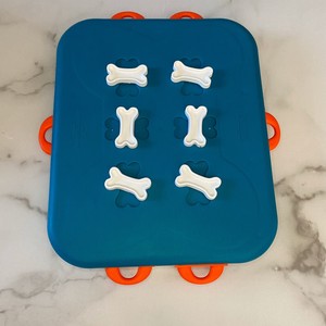 dog casino puzzle