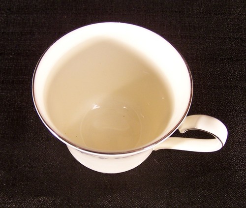 Minton BelleMeade 3 1/4" Footed Cup Made in England - Picture 4 of 5