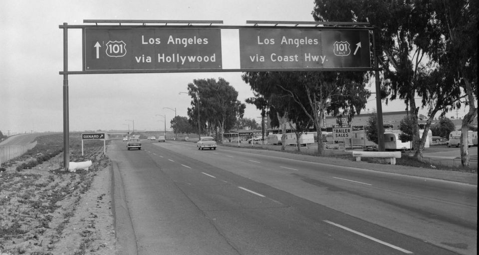 California ALT US 101 Los Angeles Coast Highway road sign 1954