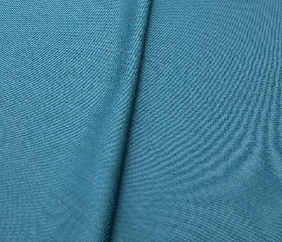 Teal Super 150s Wool & Cashmere Fabric Suiting Jackets Thobes , 3.50m x 1.50m - Image 3 of 4