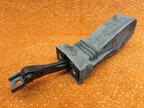 7P0837249 Türspanner Tür Türfeststeller Fangband vorne VW Touareg II 7P Original