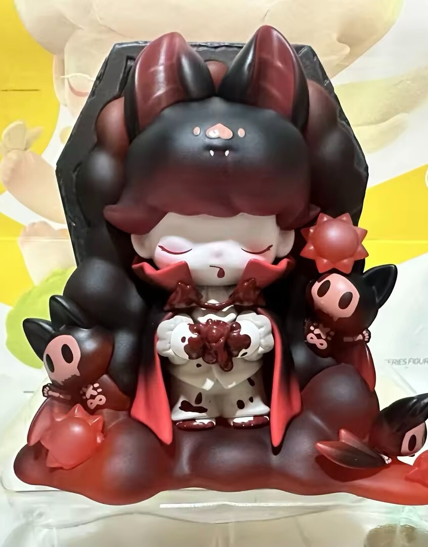 ポップマート DIMOO Embrace the Sun Figure DIMOO Embrace the Sun Figure - POP MART (United States)