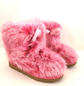 ugg pinkipuff boots