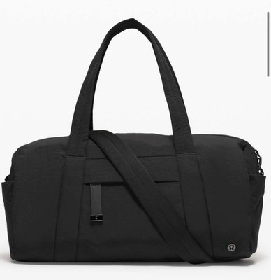 Lululemon On My Level Barrel Duffle Bag Black Zip Adjustable Strap O/S