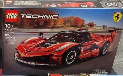 LEGO Technic Ferrari FXX K Supercar Complete Set 897 Pieces (42212)Free Shipping