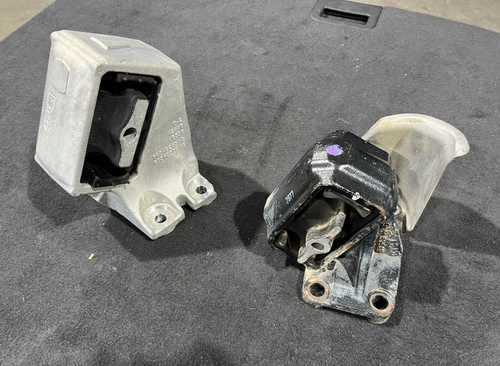 2019 - 2026 OEM RAM 3500 DIESEL CUMMINS LEFT ENGINE MOUNT 68363309AC