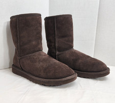 UGG Australia Classic Short 5825 Boot Women's Size 7 Brown Sheepskin Lined