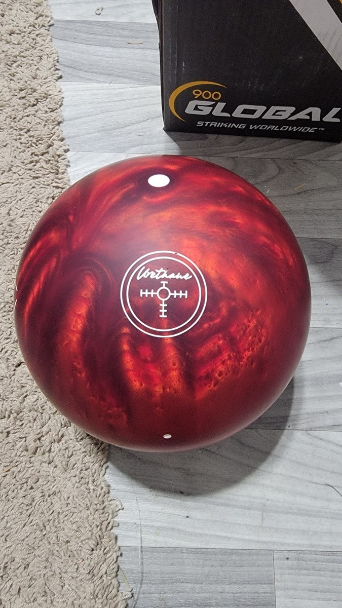 Hammer Black Widow Red Pearl Urethane Overseas Bowling Ball