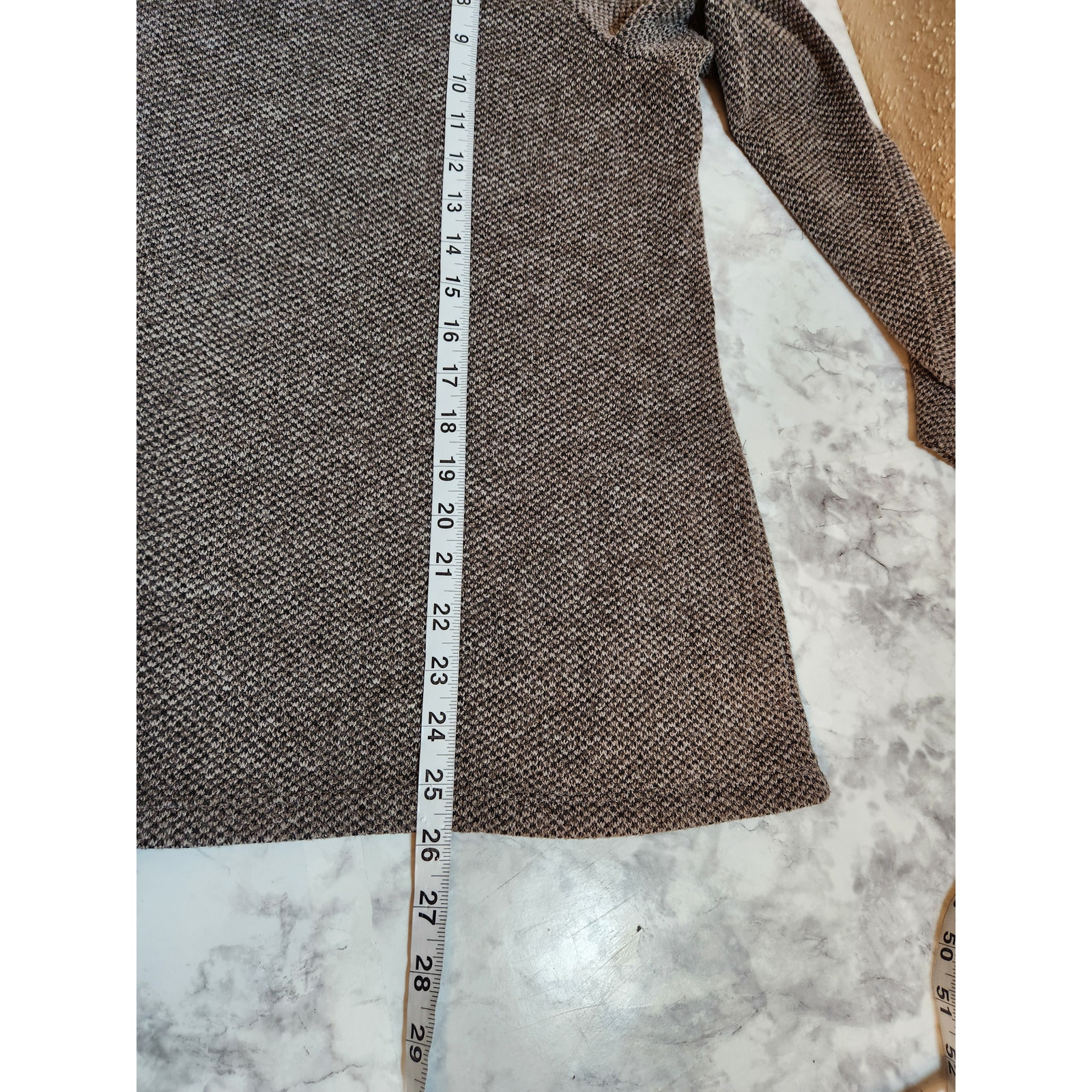 Chico's Women's Gray Solid Stretch Long Sleeve V-… - image 7