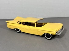 VINTAGE 1959 Chevrolet Impala FRICTION Toy Model Car 1/25 Scale YELLOW has flaws
