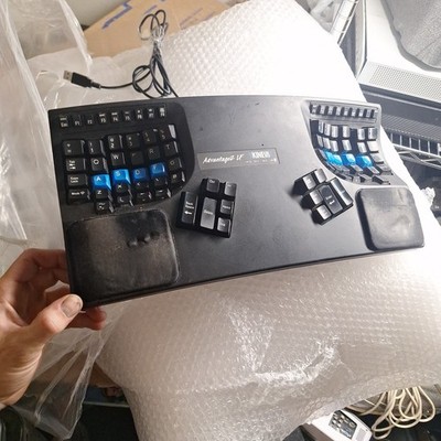 Kinesis Advantage2 LF KB600 LFQ Wired Keyboard Ergonomic
