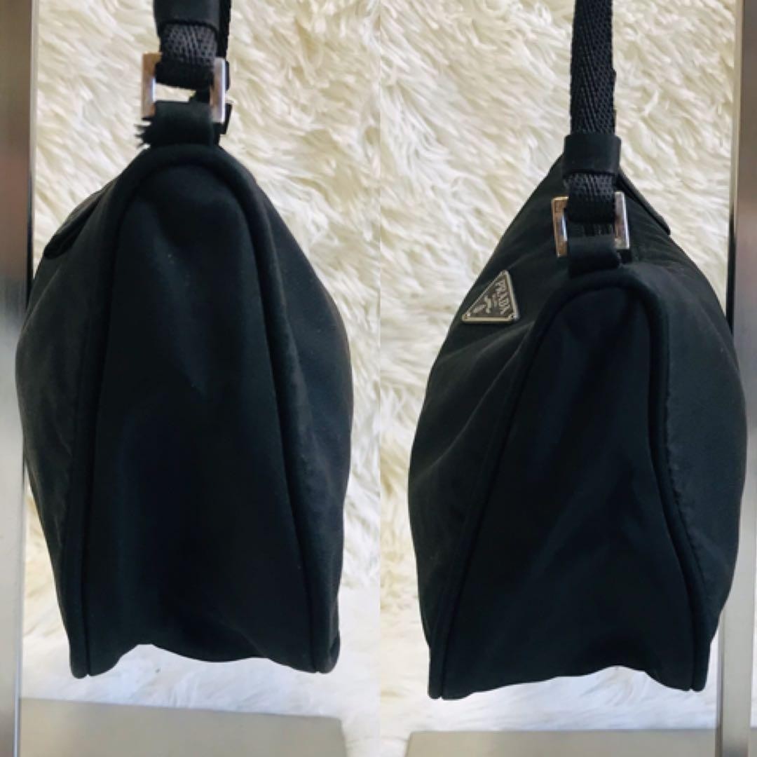 Prada Black Nylon Triangle Logo Pouch Vintage Authentic thumbnail 6