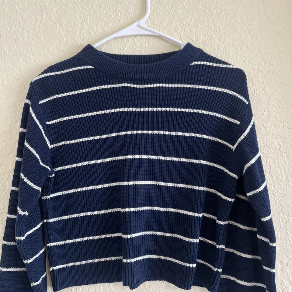 H&M Girls Junior Striped Boxy Sweater Navy Blue Size 12/14 - Image 3 of 4