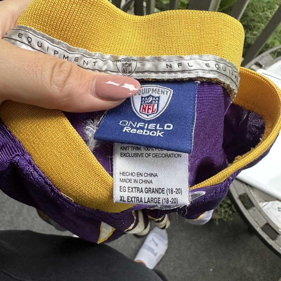 Camiseta Minnesota Vikings juvenil XL roxa futebol americano NFL Jared Allen 69 Reebok - Imagem 3 de 4