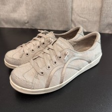 Skechers Madison Ave Take A Walk Sneakers Womens 6 Tan Classic Low Top 23958