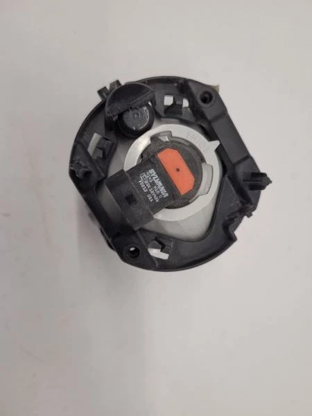 DODGE CALIBER 2007-2009 Corner/Park Light Fog-driving Lower Bumper Cover Foto 4 de 4