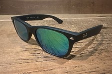 Ray Ban RB2132 622/19 New Wayfarer Black Green Sunglasses 52-18