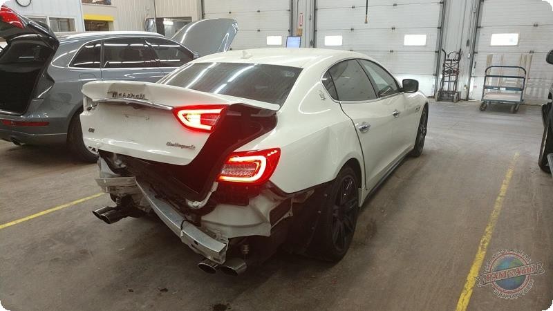 Maserati Quattroporte 2014 Caliper with pads