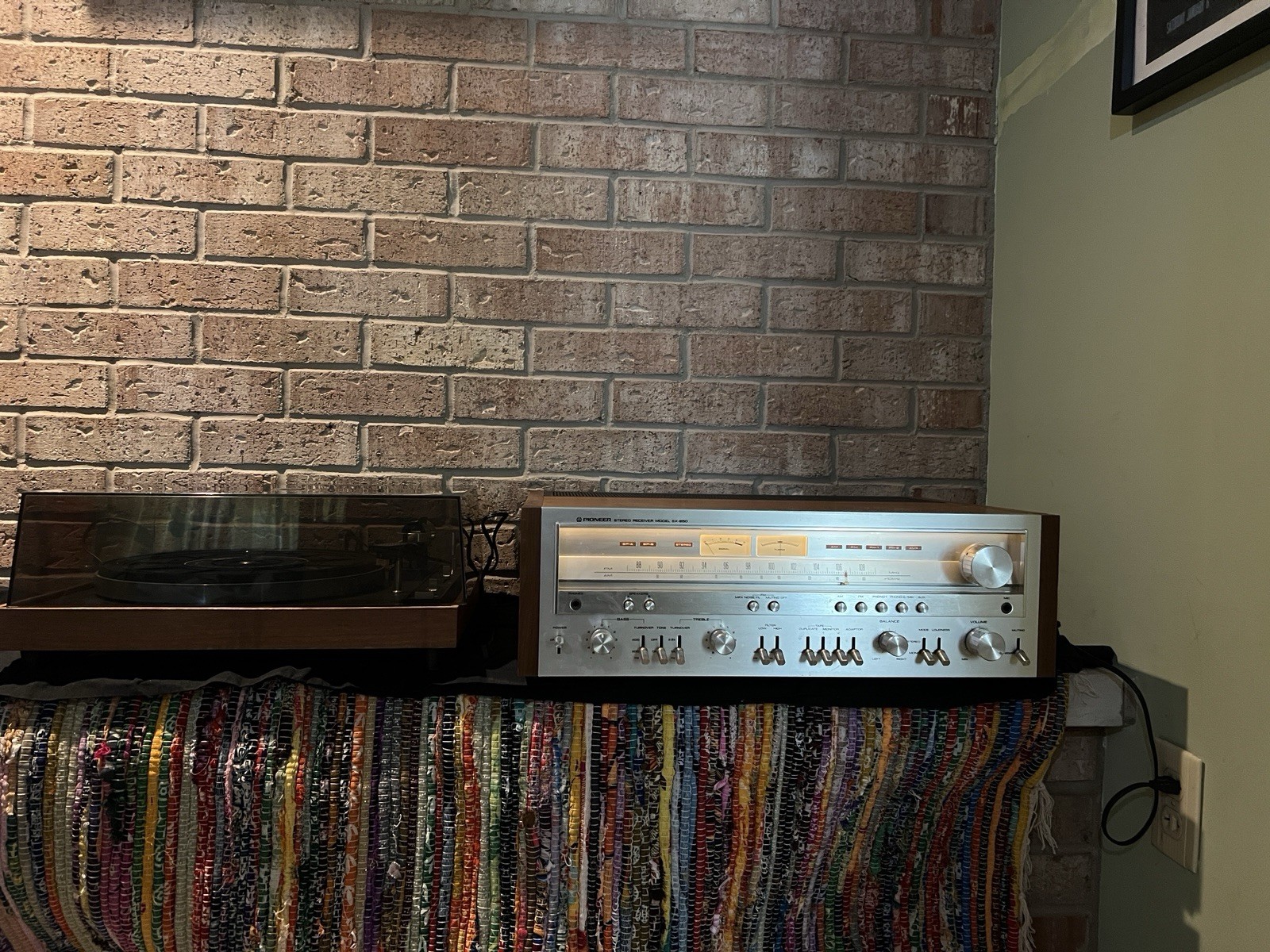 Vintage Pioneer SX-850 AM/FM Stereo Receiver and Bic-960 Tur