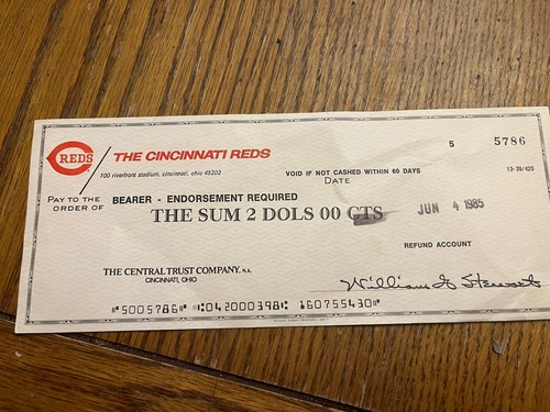 Cincinnati Reds Vintage Check 1984 Two Dollars