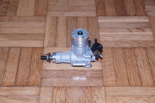 K&B 15 Schnuerle Series 72 RC 2-Stroke QM Pylon Racing Engine 8301 Vintage! - Picture 2 of 16