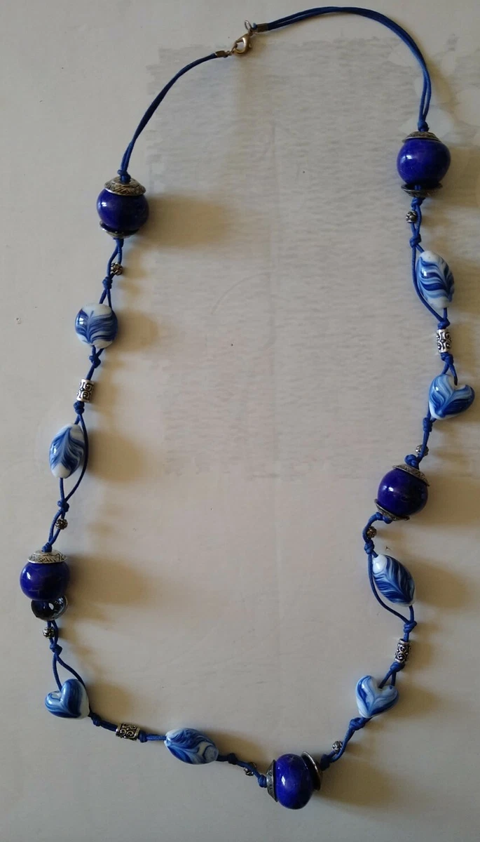 Lot De 2 Colliers Fantaisie Métal Et Verre Céramique Nacré - 157 Gr - Occasion
