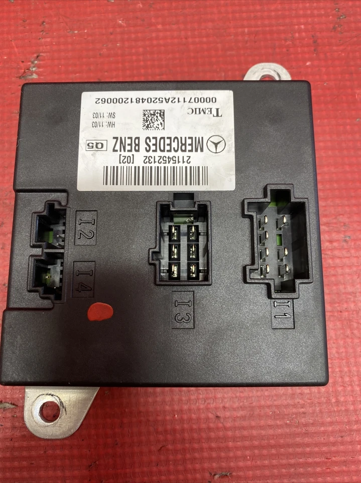 Mercedes-Benz E350 2005 módulo de control de carrocería computadora BCM 2115452132 Foto 3 de 3