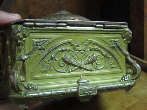 ANTIQUE FRENCH GOLD PLATED JEWELRY BOX FRANCE - Picture 6 of 12