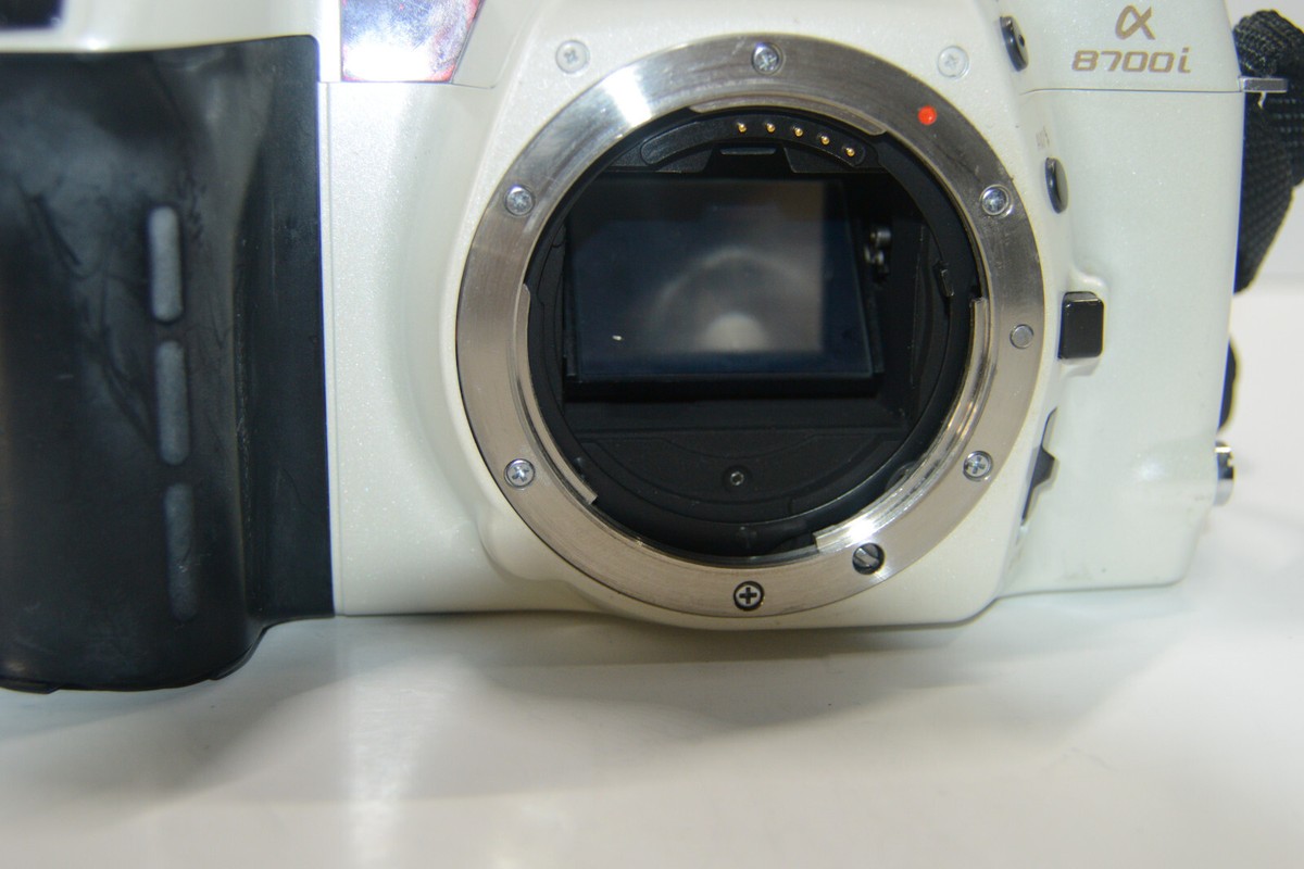 Minolta A α Alpha 8700i Mir Limited AF Zoom Film Camera