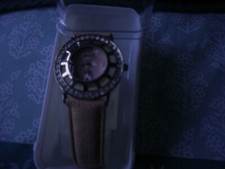 NEW IN BOX GIRL/TEENS PINK CITRON SPARKLE WATCH